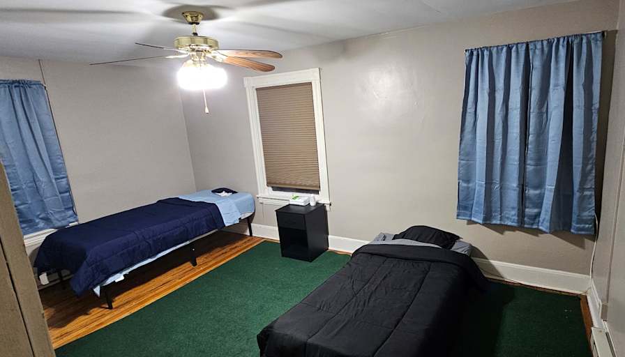 Kingdom Rental Property's room
