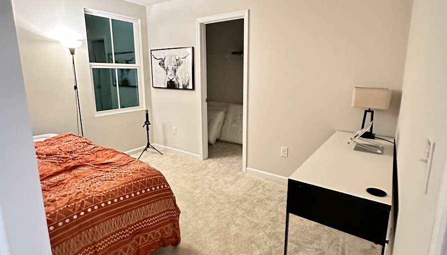 Mj's room
