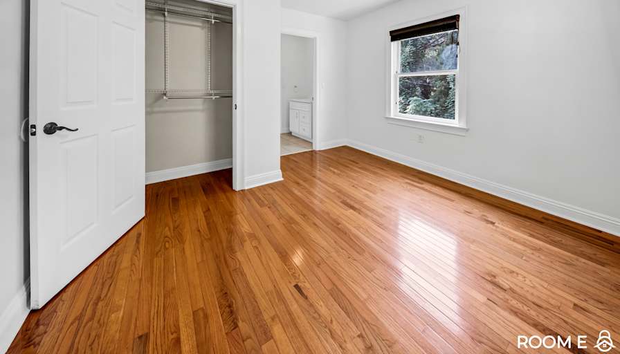Life Unlocked Rentals's room