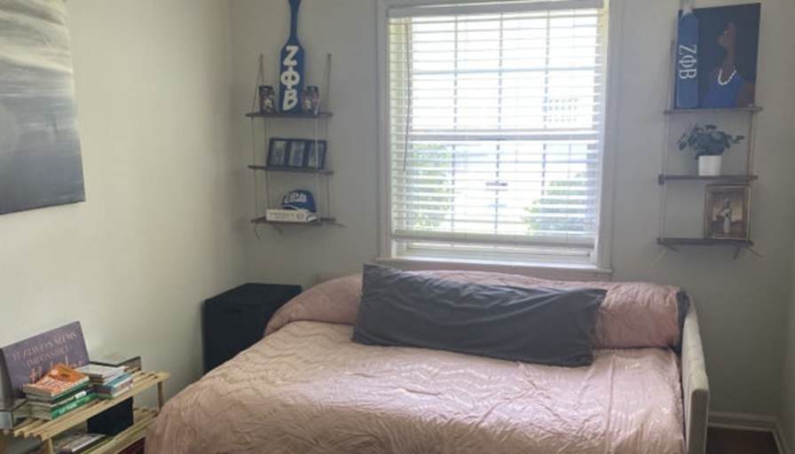 Jennifer's room