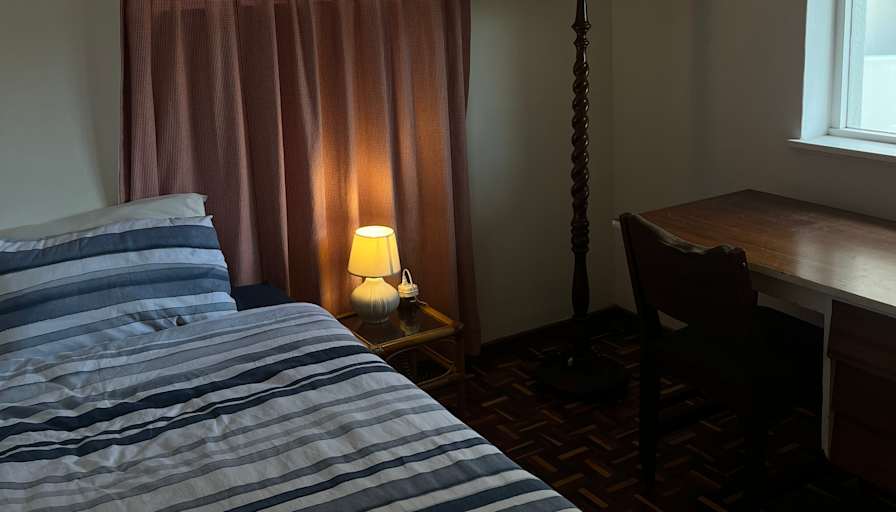 Dinah Frey's room
