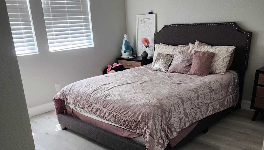 Samuel's room