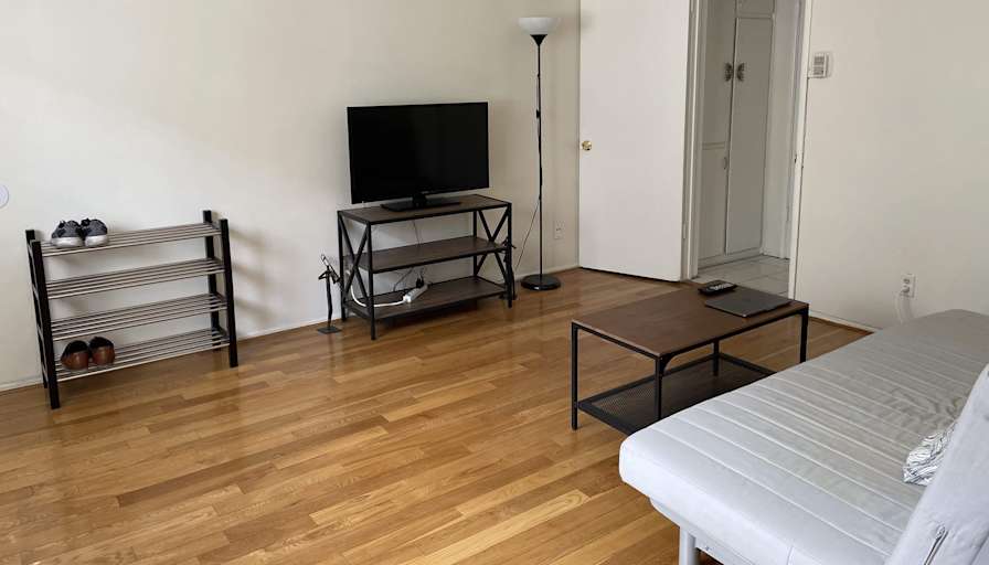 Tony's room