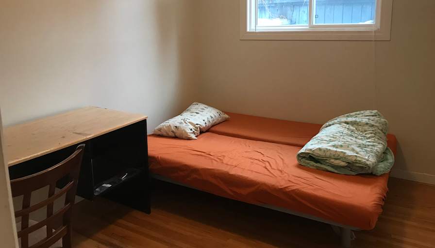 Ashley Deng's room