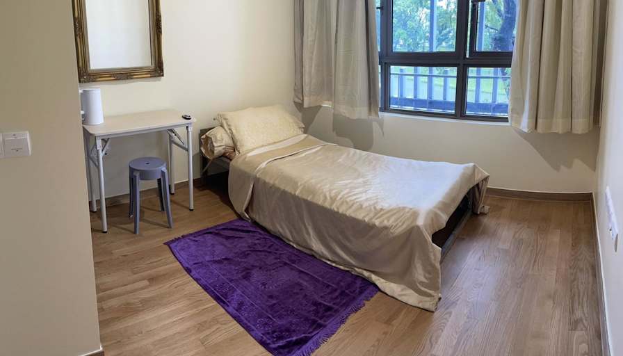 Keng Ling's room