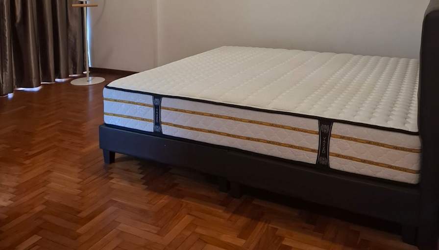 VVA EI's room