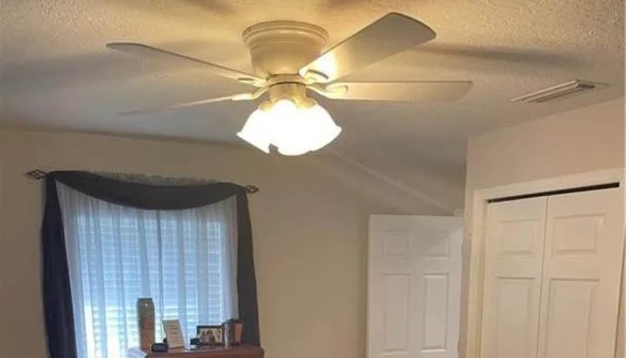 Janice's room