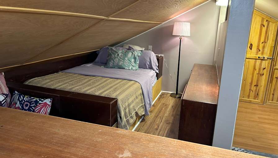 William Schiavone's room