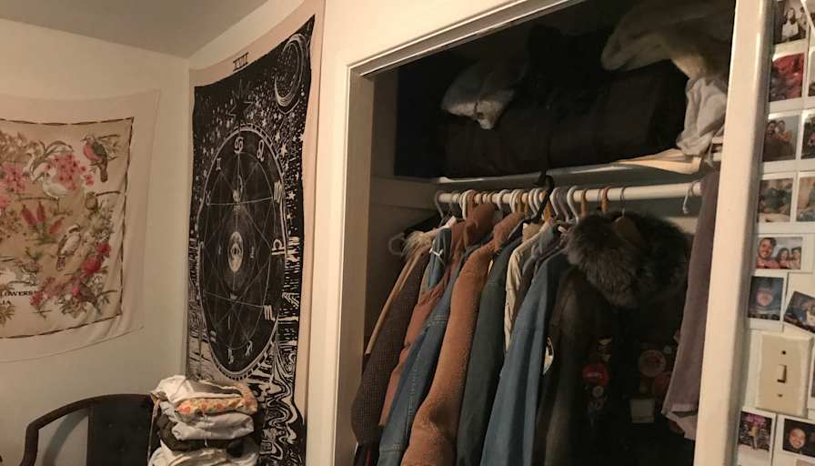 Victoria's room