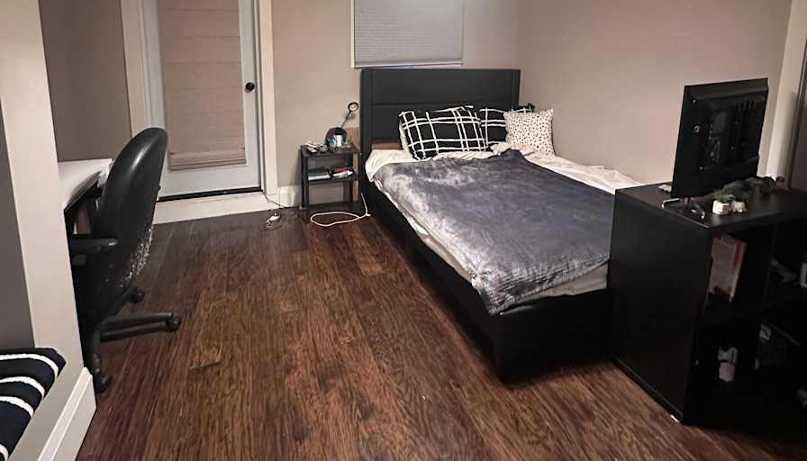 Emma's room