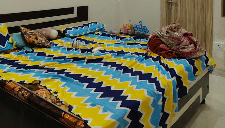 Aparna Mishra's room