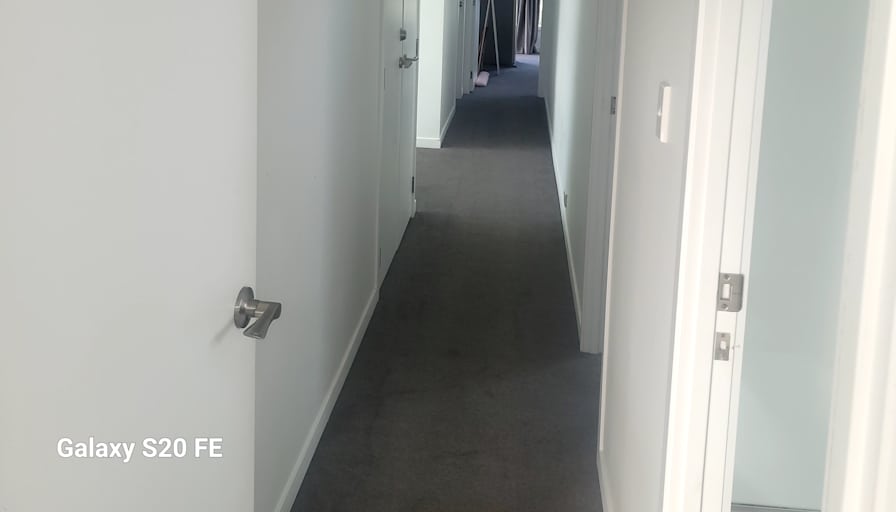 Tops's room