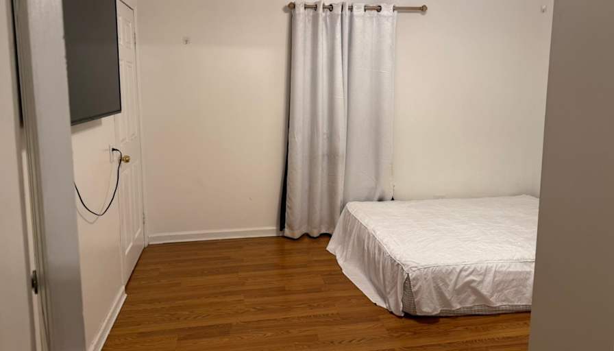 Sara's room