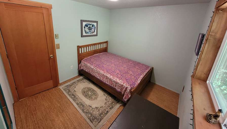 Evergreen neighborhood's room