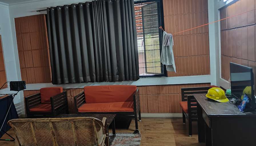 Arpinder's room