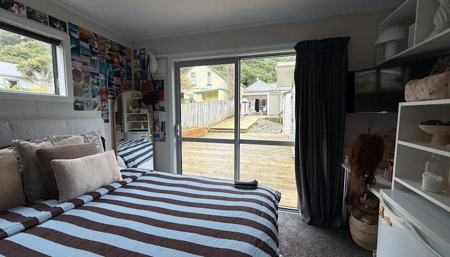 Cate's room