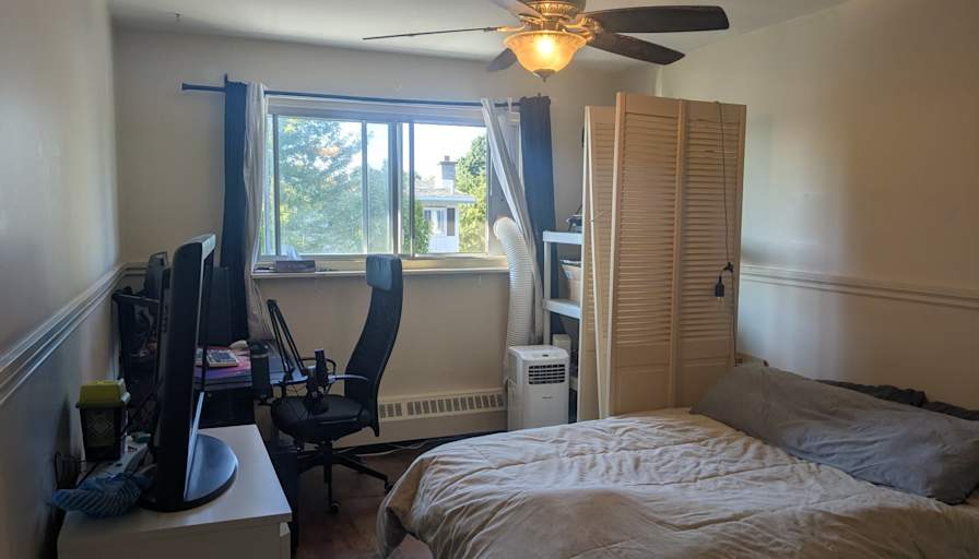 Talya Valiente's room