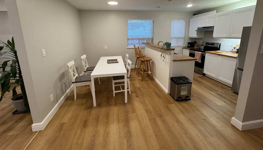 Sandy's room