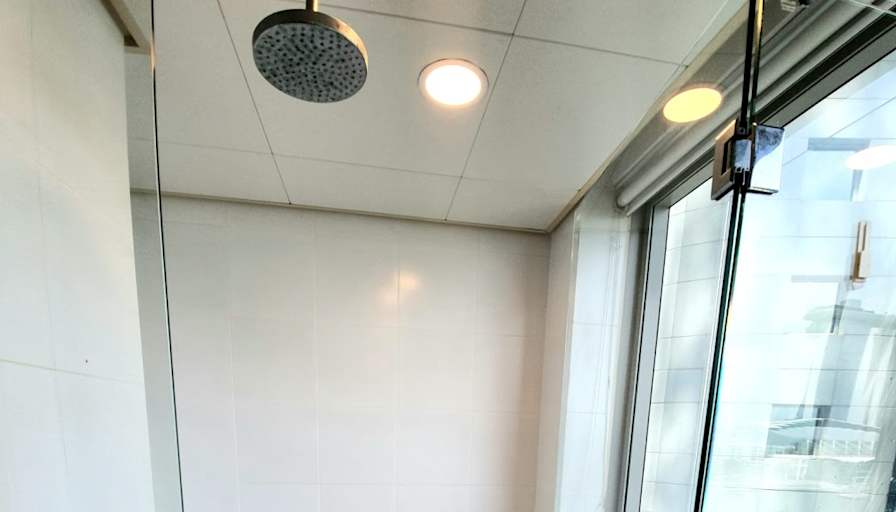 VVA EI's room