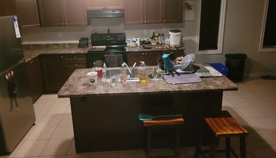 Ben Magoulas's room