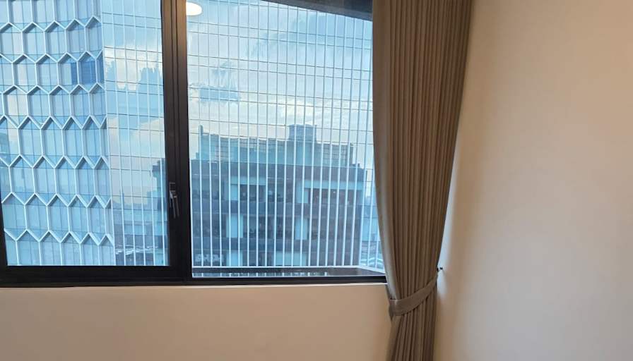 VVA EI's room