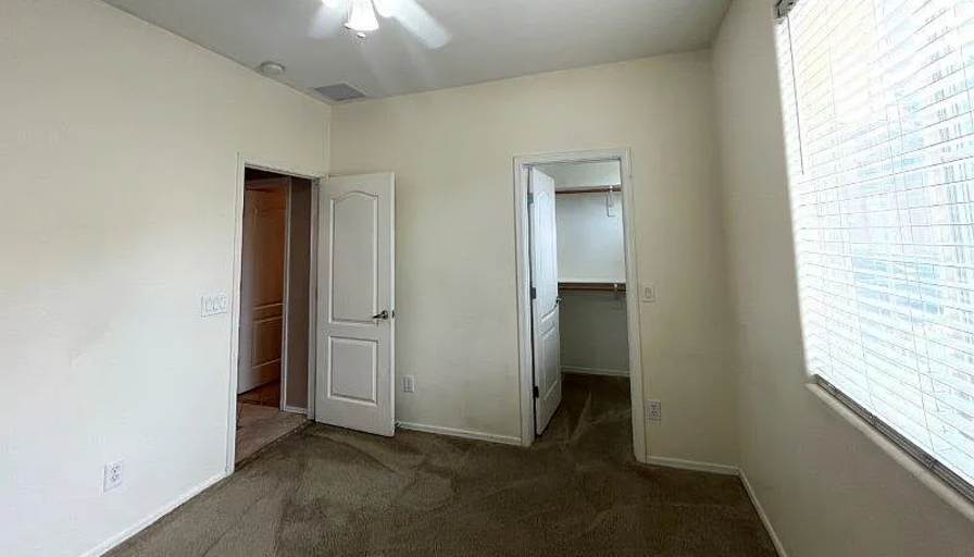 Ana G's room
