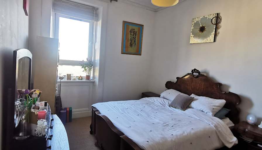 Rod's room