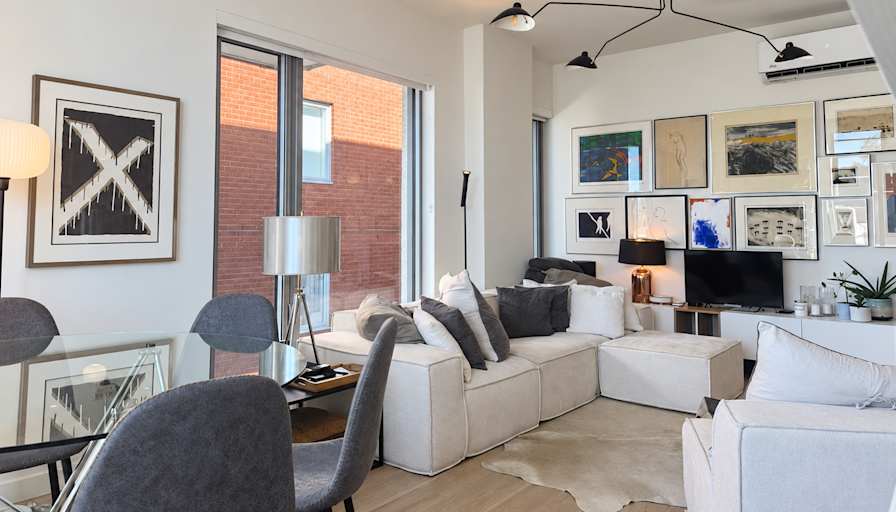 Charles Caron-Turnier's room