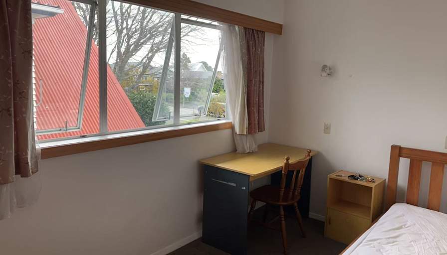 paul's room