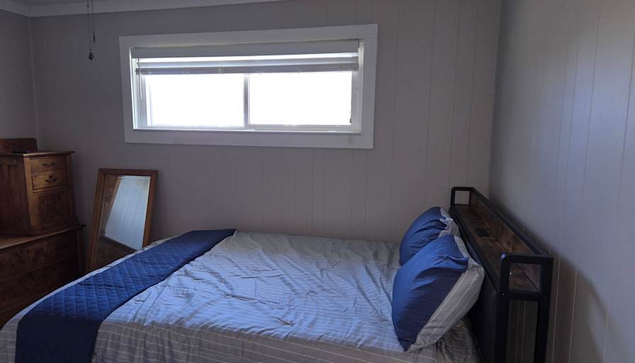Donna's room