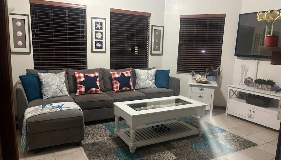 Amy B Amodeo's room