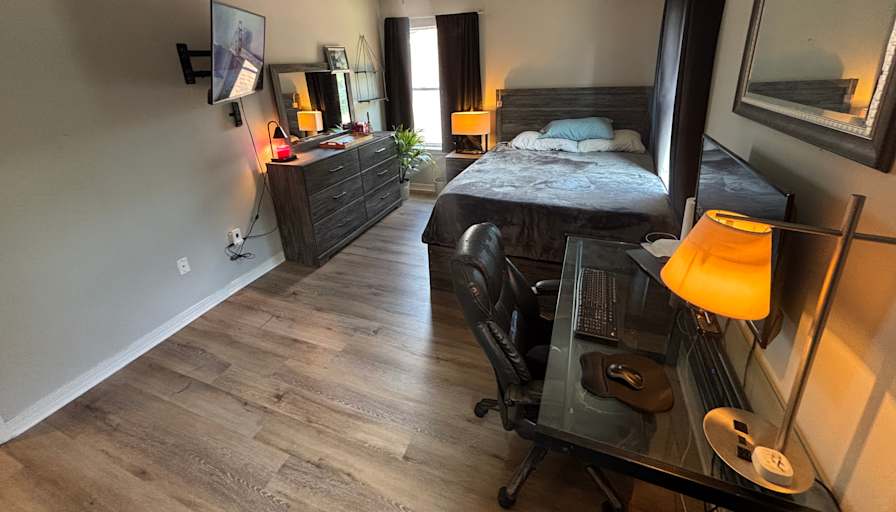 Vince's room