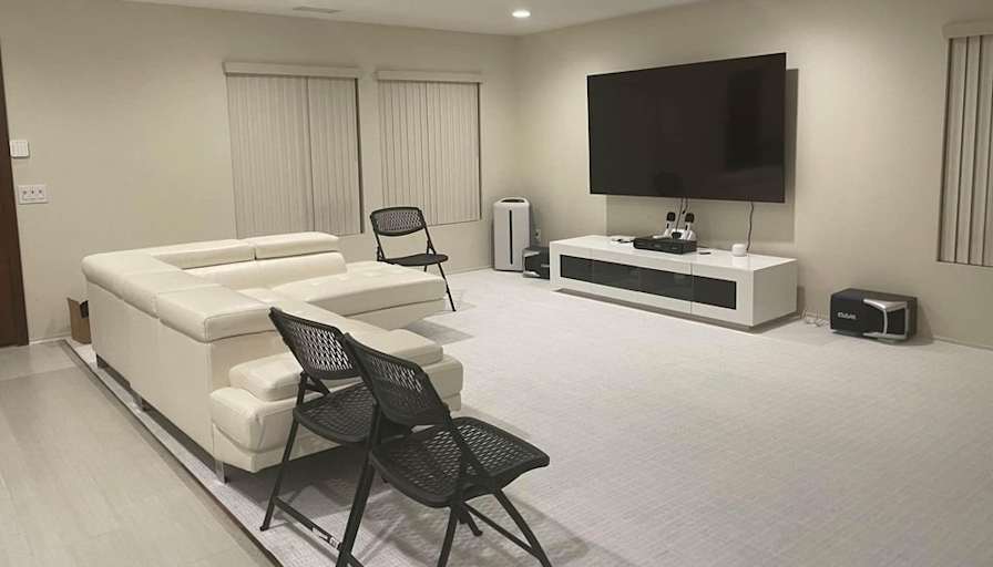 YuehPei Wu's room