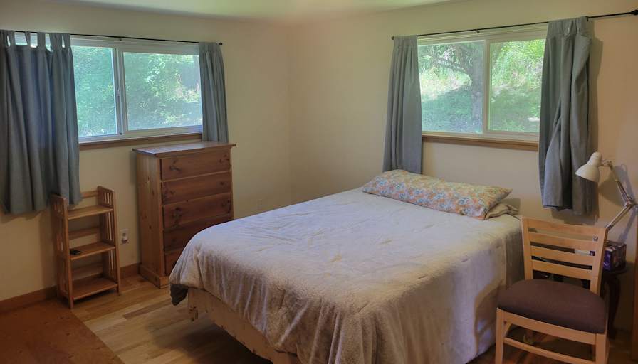 Vivianna's room