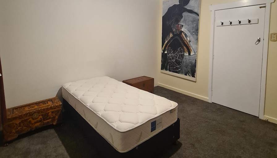 Jo's room