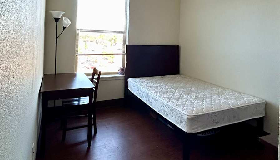 Katerra's room
