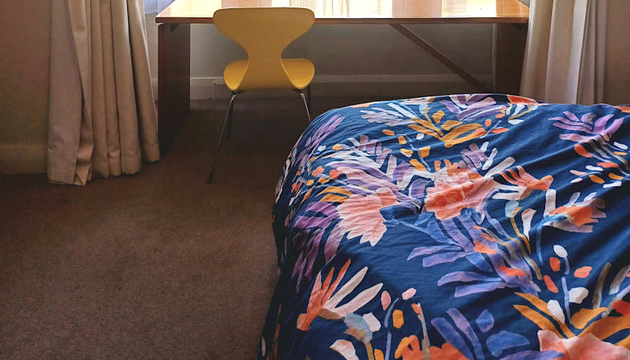 Zoe Miller's room