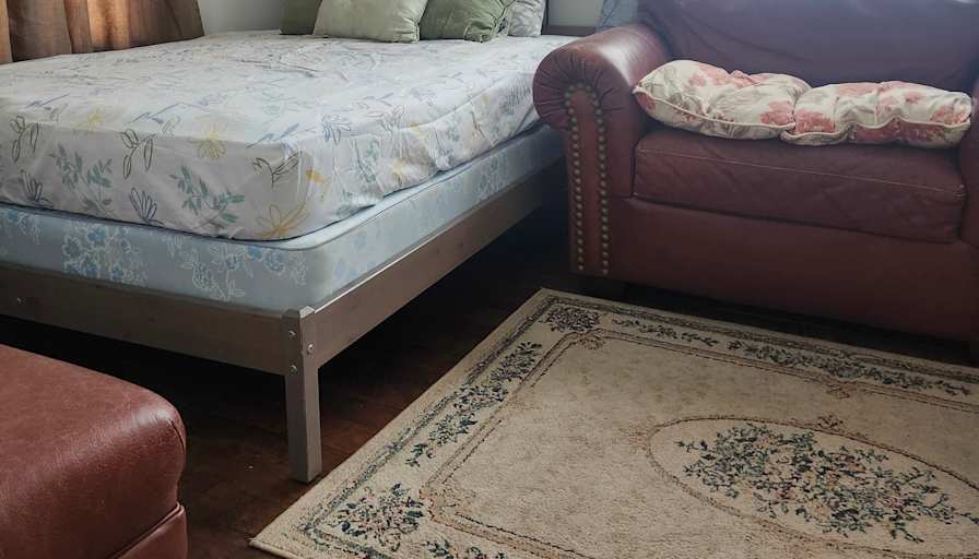 MARLENE D SANTOS's room