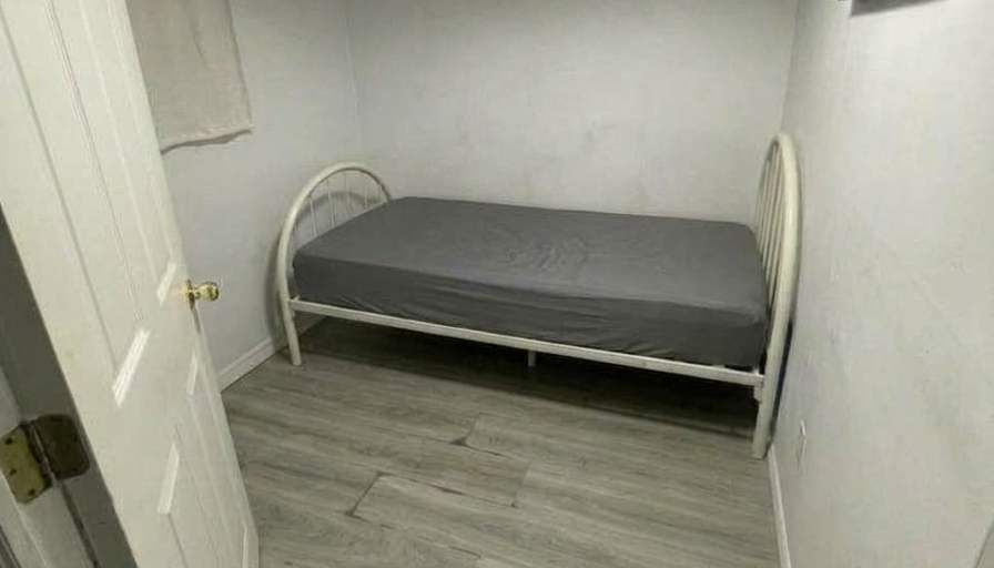 Mohammed's room