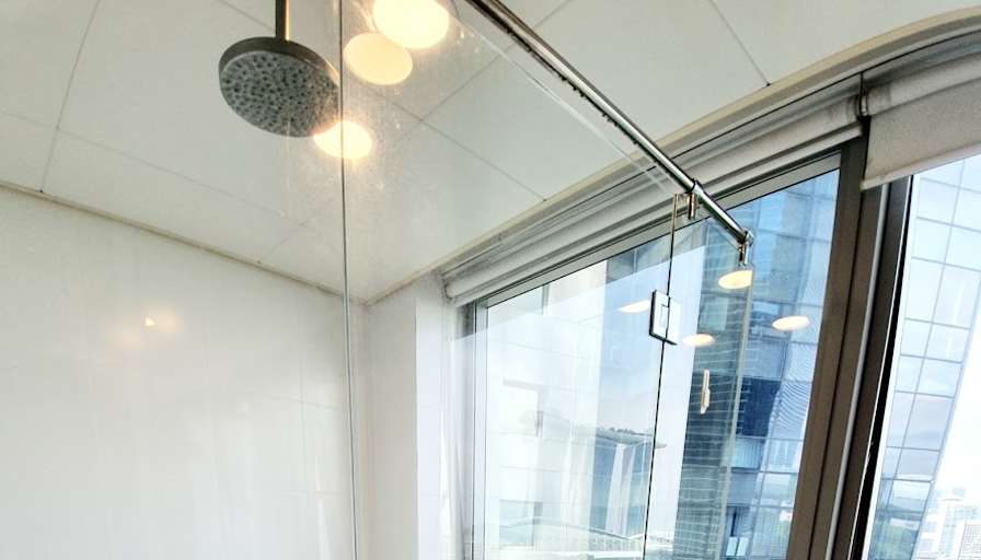 VVA EI's room