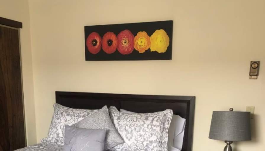 Naomi's room