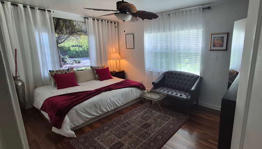 Victoria's room