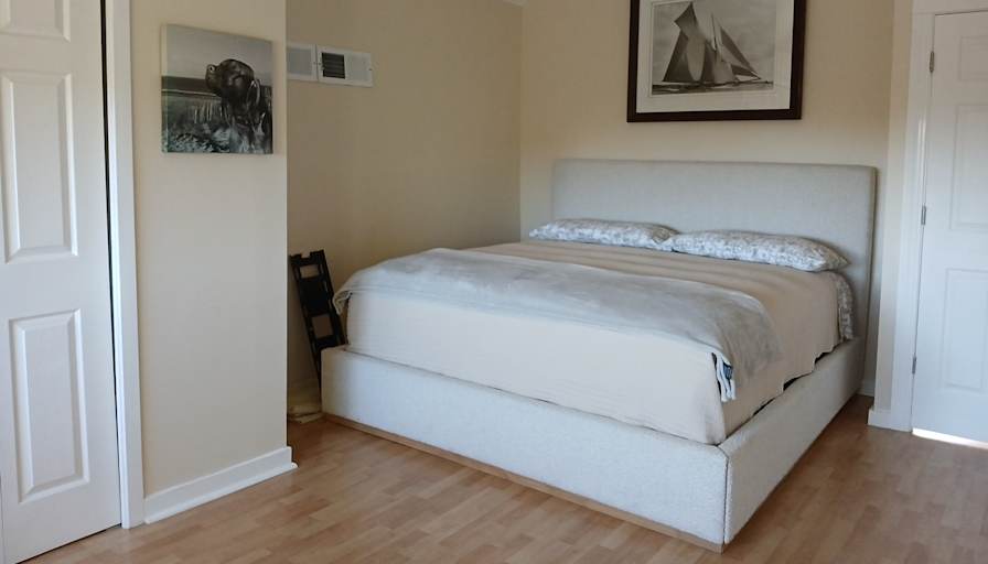 Veronica's room