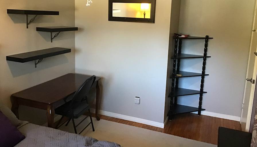 Kelly's room