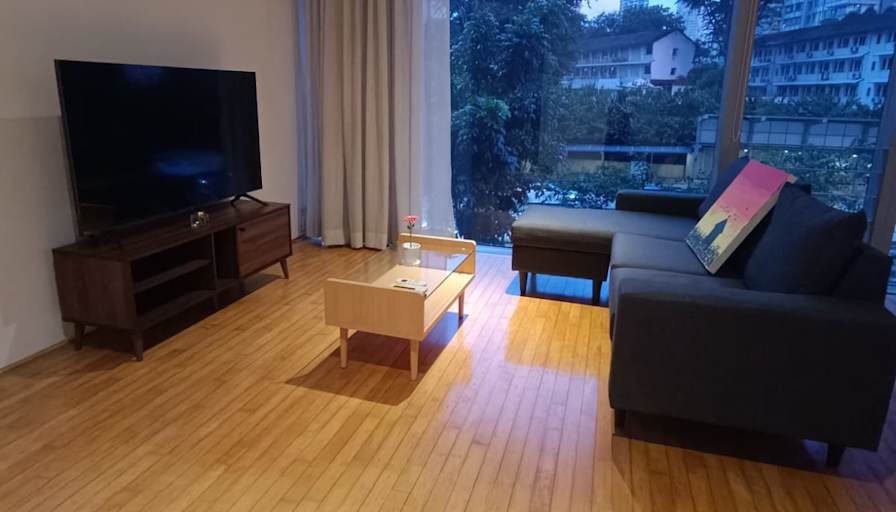 VVA EI's room