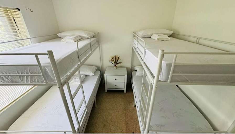 Viviana's room