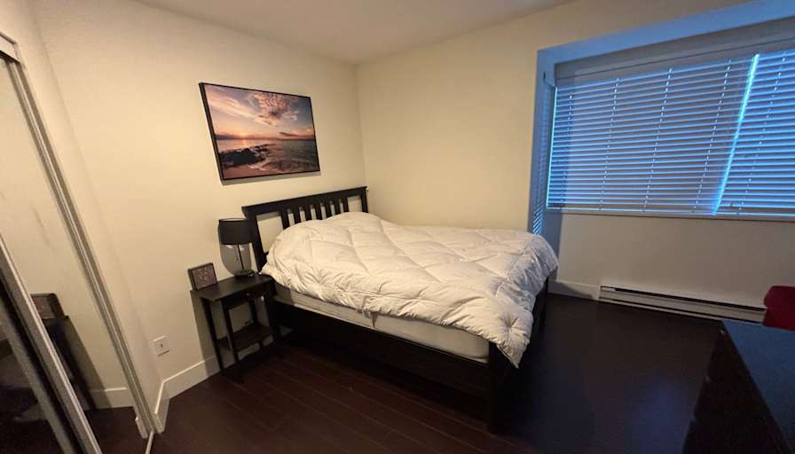 Luc's room