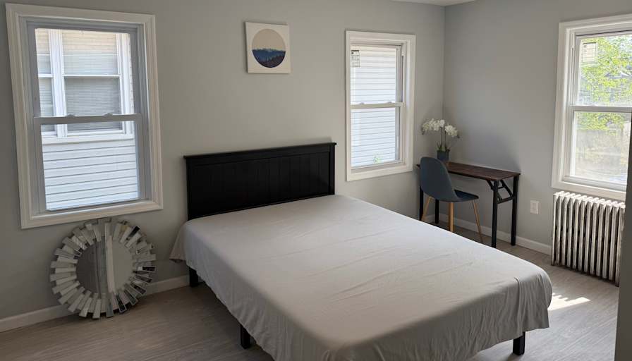 Alli's room