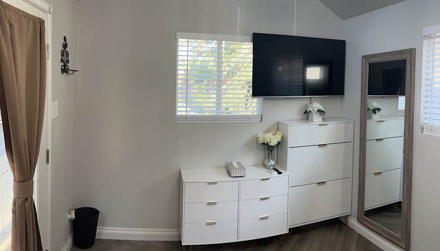 Tracy's room