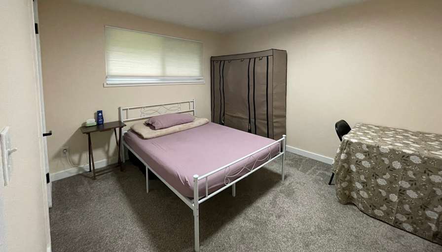 Ha's room